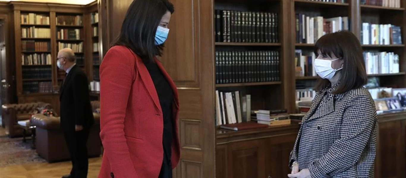 Συνάντηση Κ.Σακελλαροπούλου με Ν.Κεραμέως για τα σχολεία & την ανώτατη εκπαίδευση